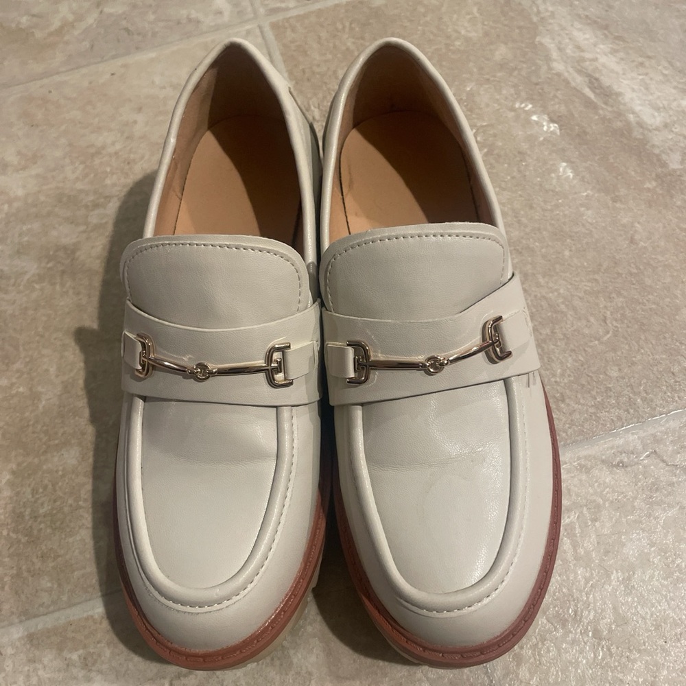 ZBY Chunky Platform Loafers Gold Horsebit Size 6
